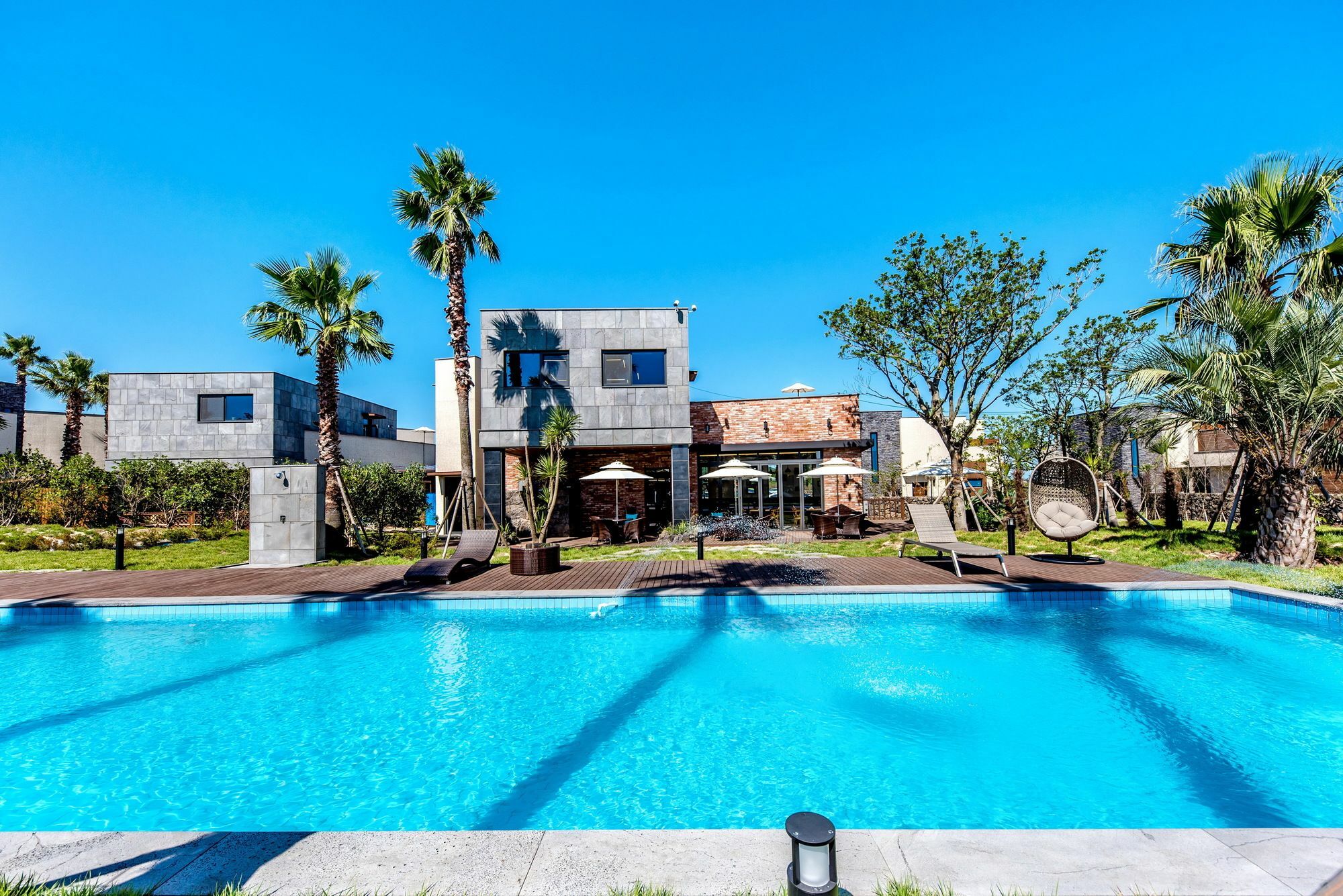 Arts Spa&Poolvilla Jeju Bagian luar foto