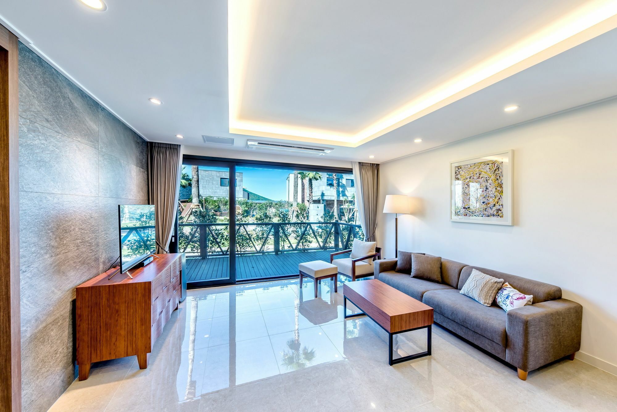 Arts Spa&Poolvilla Jeju Bagian luar foto