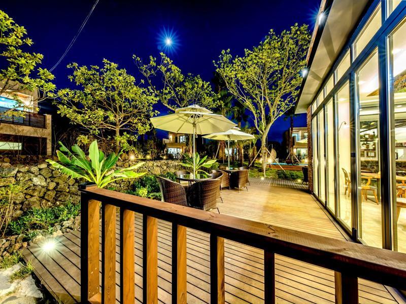 Arts Spa&Poolvilla Jeju Bagian luar foto