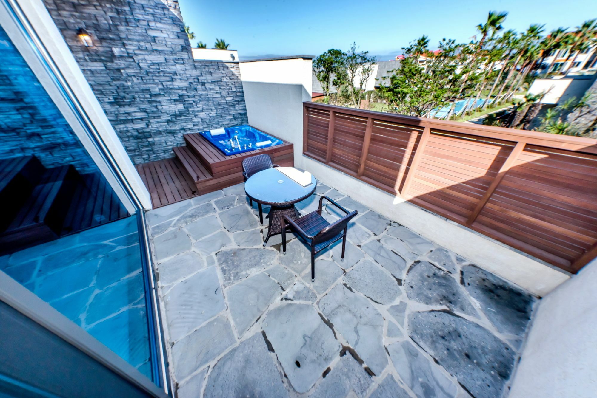Arts Spa&Poolvilla Jeju Bagian luar foto