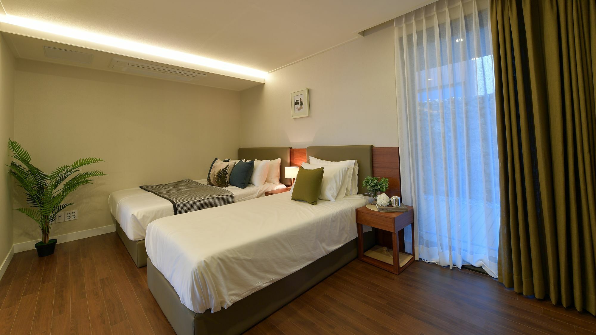 Arts Spa&Poolvilla Jeju Bagian luar foto