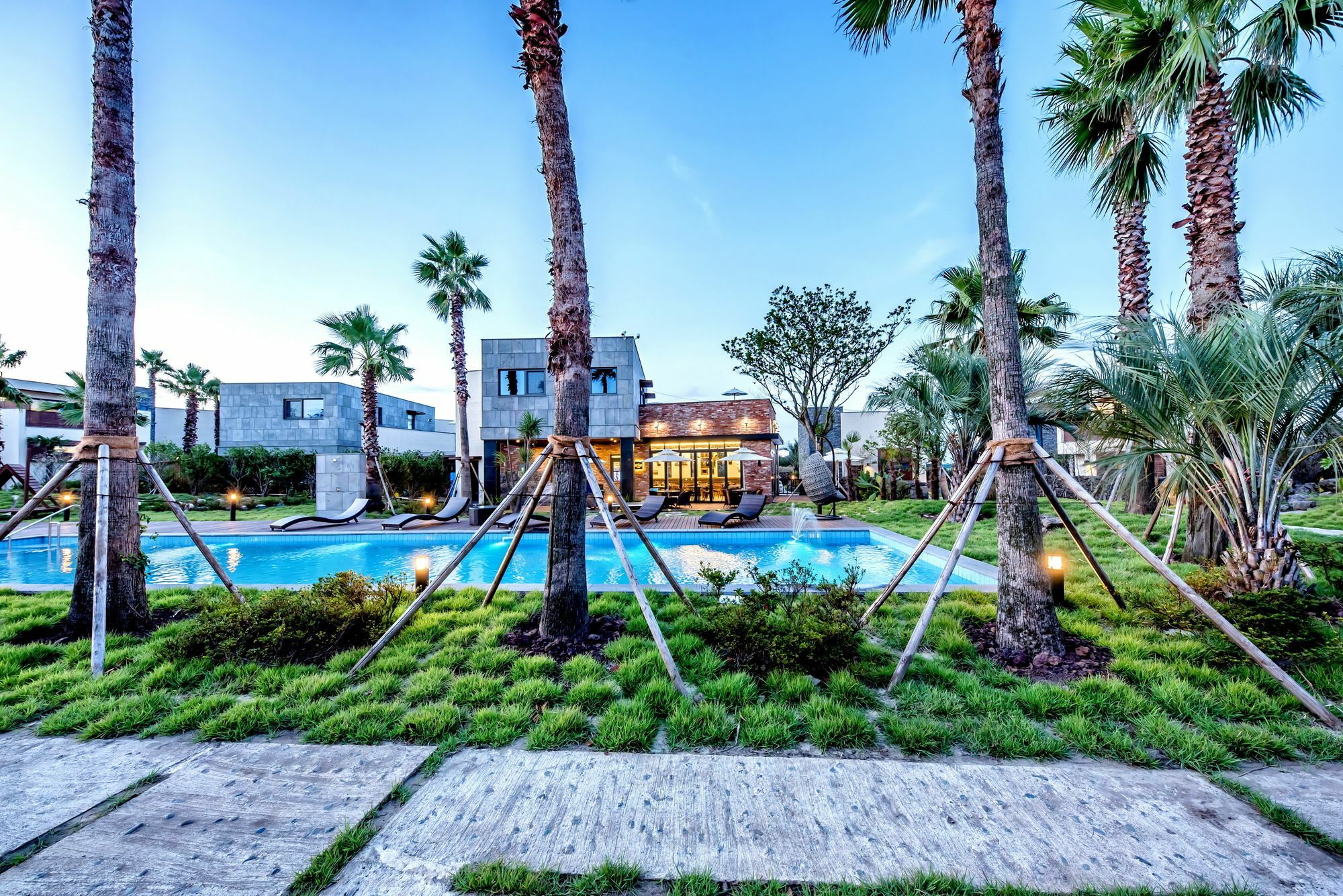 Arts Spa&Poolvilla Jeju Bagian luar foto